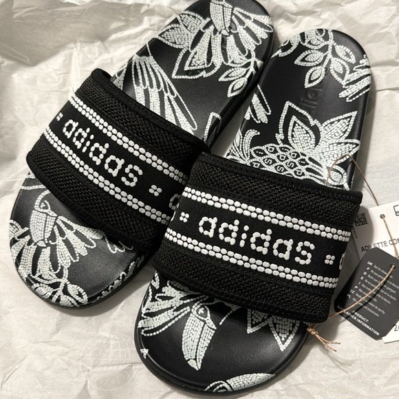 Adidas  X marimekko slides - Picture 5 of 5